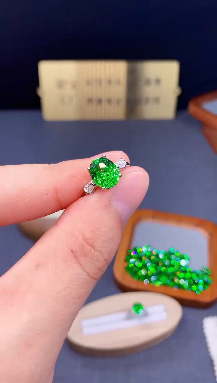绿色碧玺戒指银S925镶嵌5456