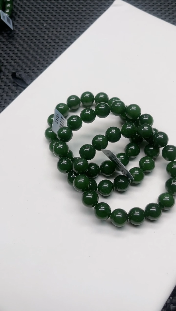 【闪购商品】和田玉手串未镶嵌多样性发1件 微黑点