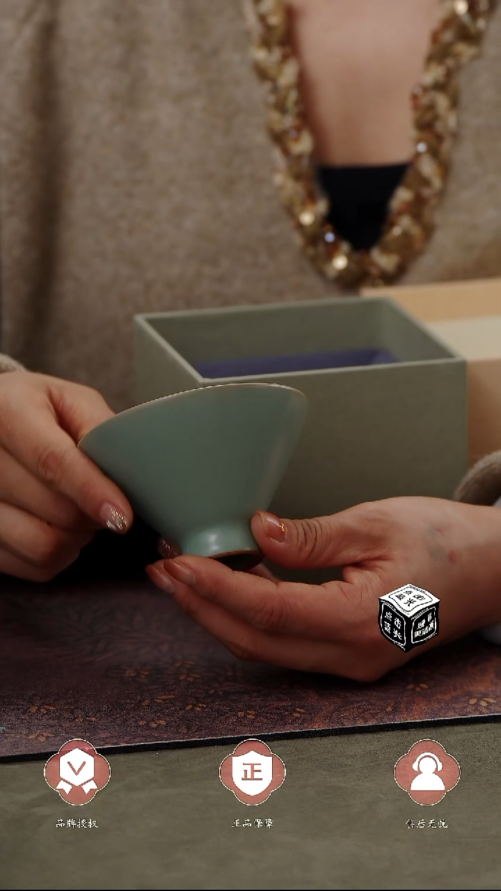 【闪购商品】杯国非遗大师王君子章款深腹斗笠杯