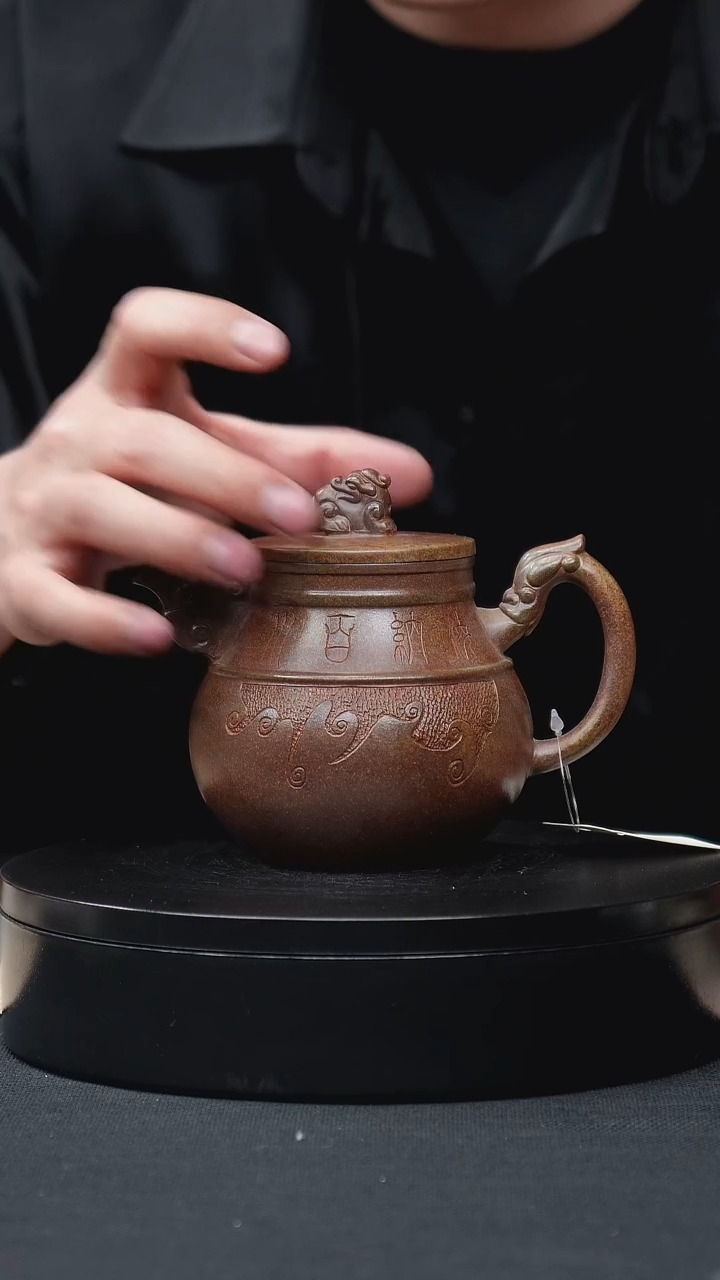 紫砂茶壶虎皮金砂谨遵龙蛋