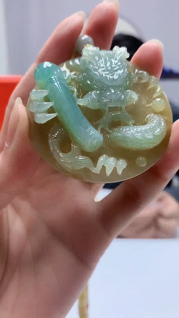 【闪购商品】定制翡翠未镶嵌5060zm-毛货赠珠链龙牌53