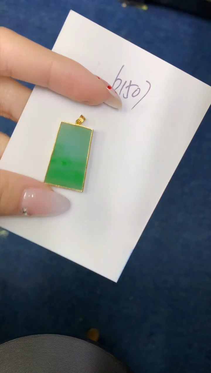 【闪购商品】翡翠颈饰18K金镶嵌00000000000