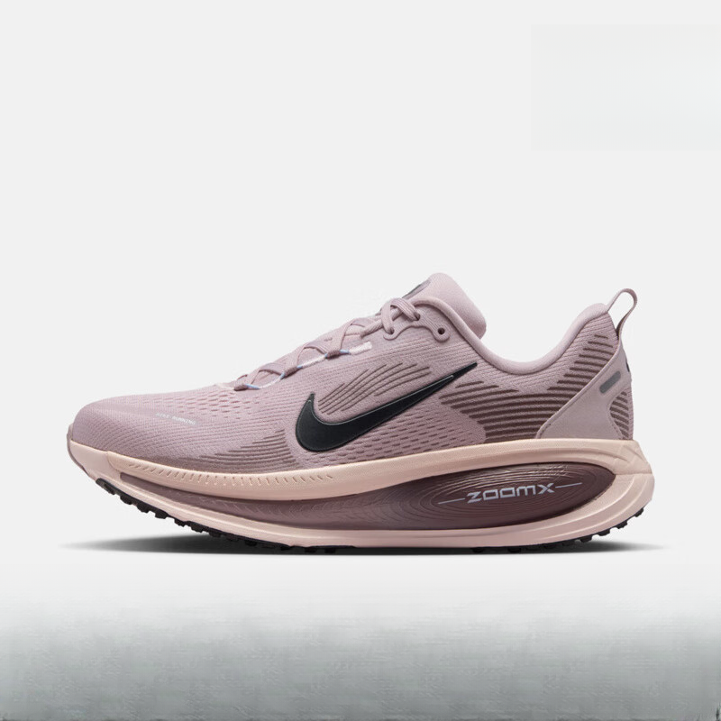 【滔搏联动】NIKE女子W NIKE VOMERO 18运动训练跑步鞋 HM6804-607