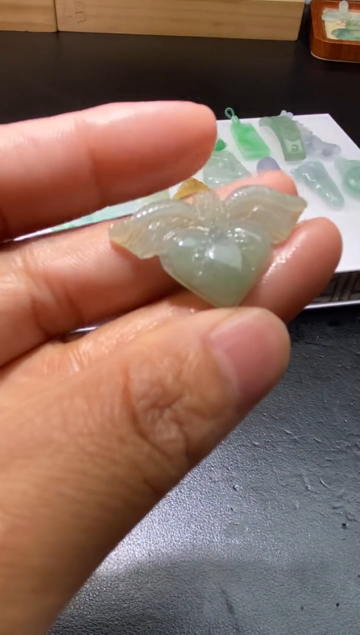 【闪购商品】定制翡翠未镶嵌翡翠毛货~多样性发货一个
