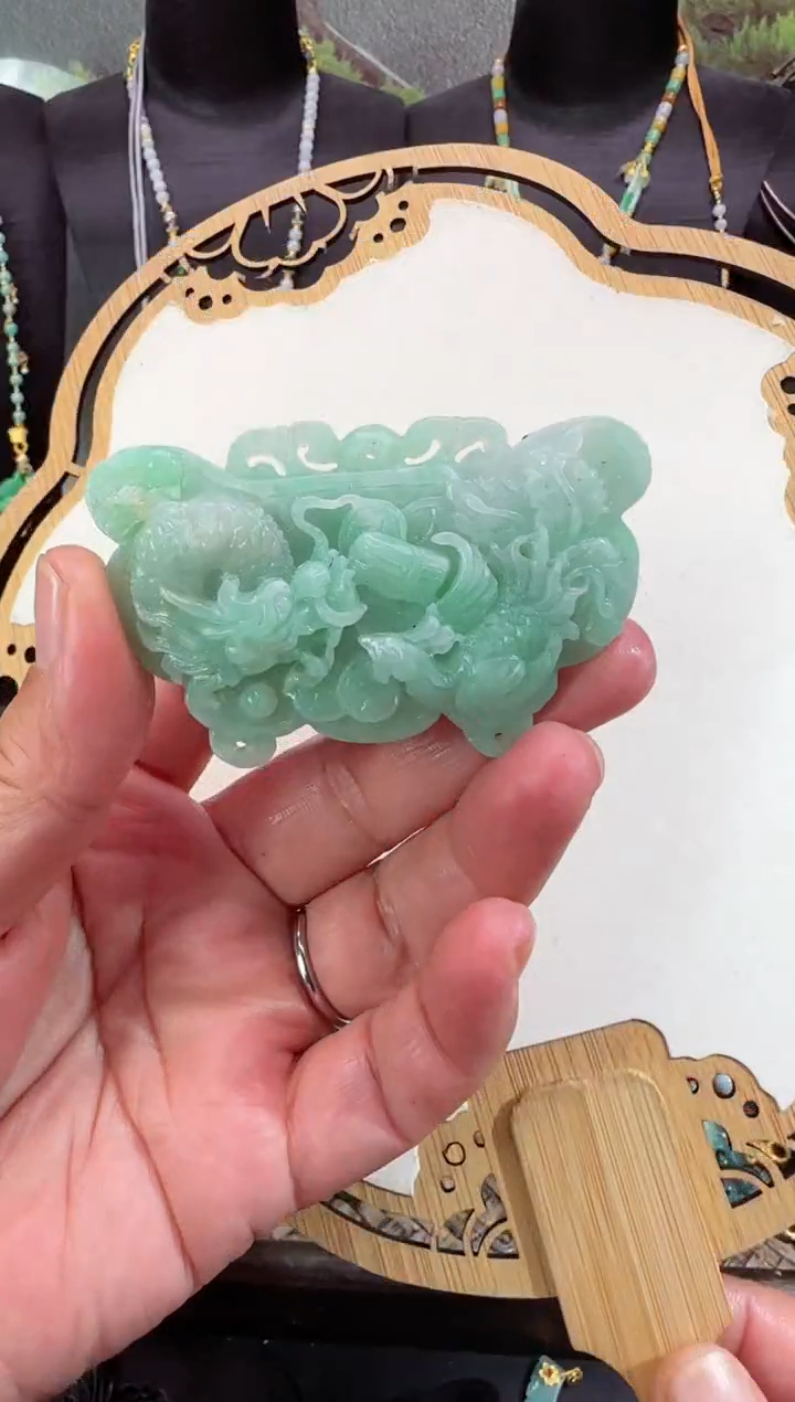 【闪购商品】定制翡翠未镶嵌拍照