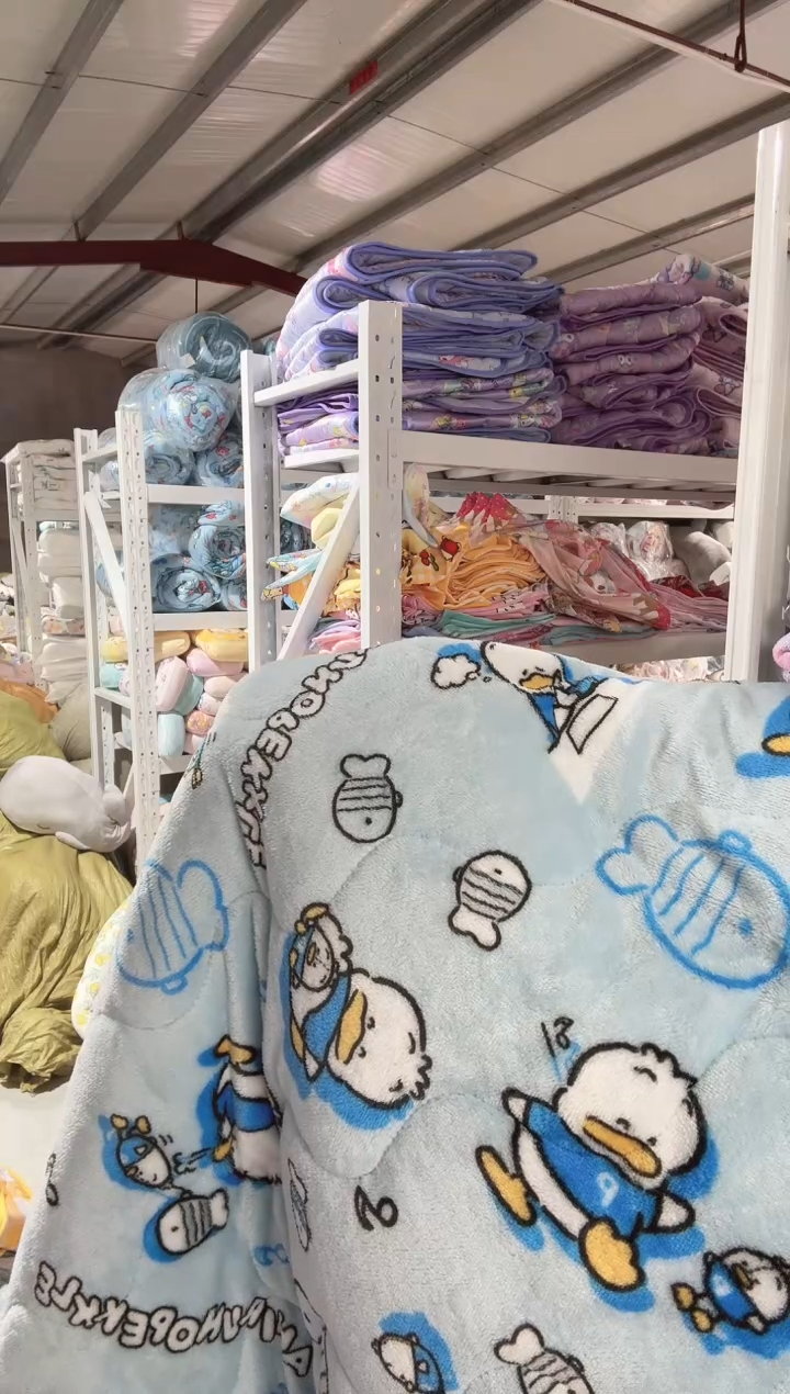 瑕疵  100*200绒垫子  