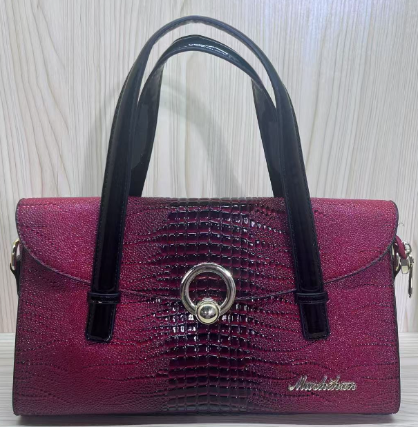 （亮牌灯点关注才可以拍）单肩斜手提包气质手提包肩包经典轻奢时尚