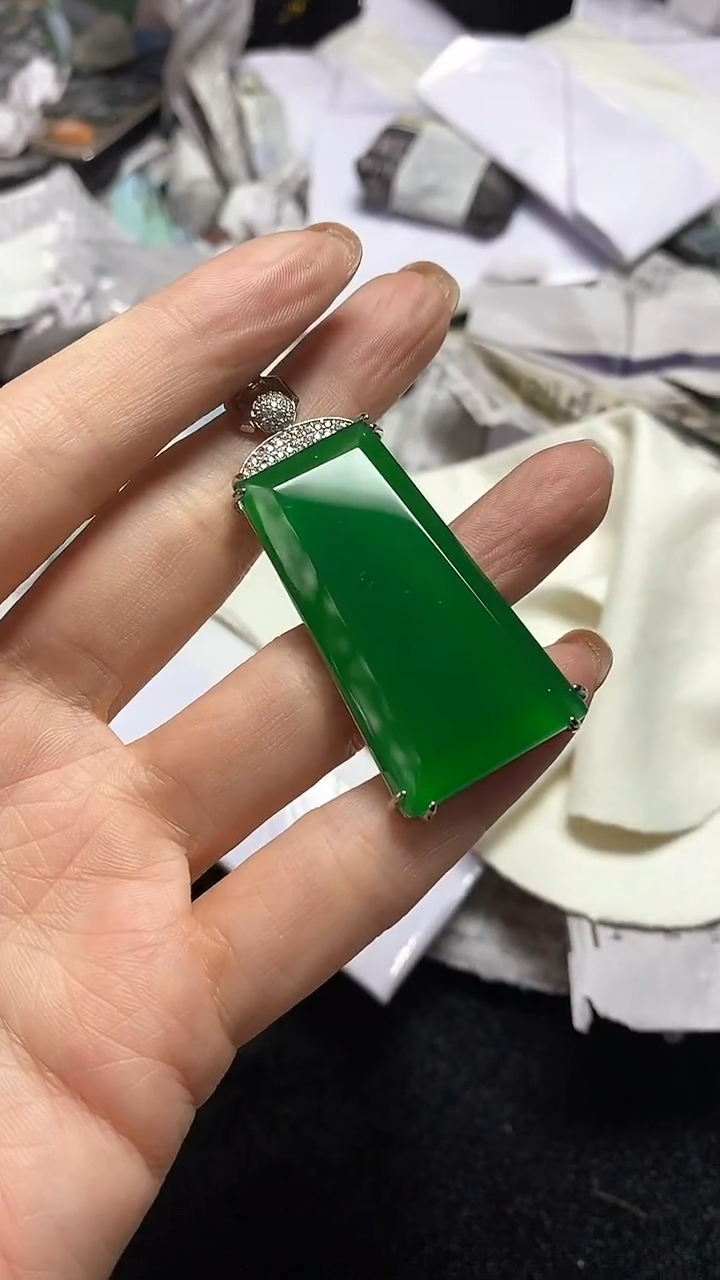 满色吊坠 所见即所得！