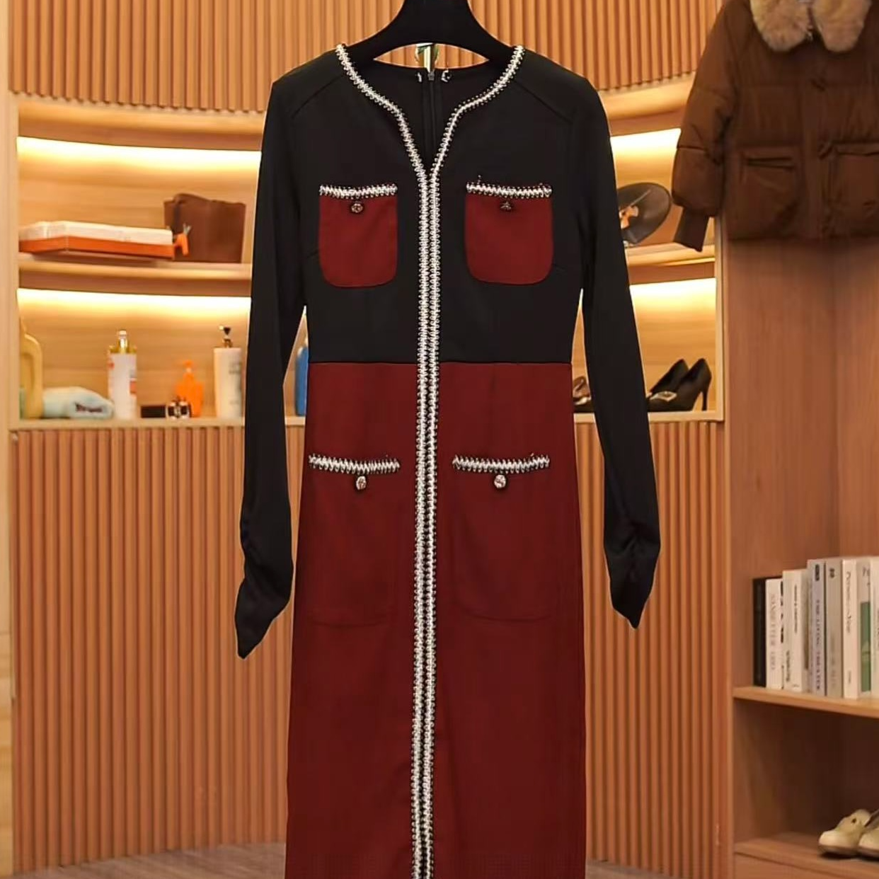 修身套头女装网红拼接连衣裙长袖H型V领极简风中长款ff3202