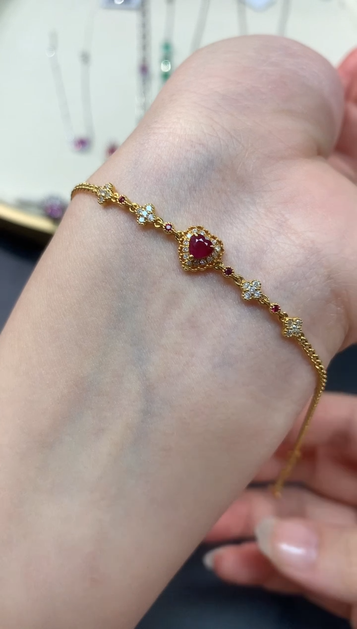 【闪购商品】红宝石手链18K金镶嵌A482|3999