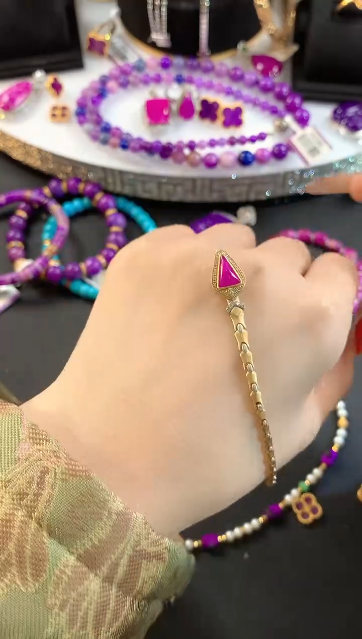 【闪购商品】苏纪石（舒俱来）.18K金镶嵌舒俱来戒指