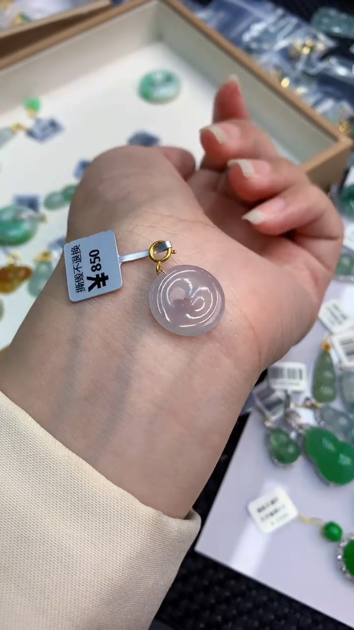 【闪购商品】翡翠颈饰银S925镶嵌            8