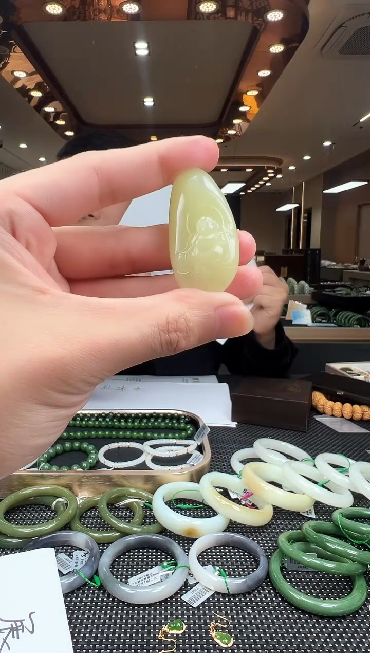 【闪购商品】和田玉挂件未镶嵌一个 多样性发1件