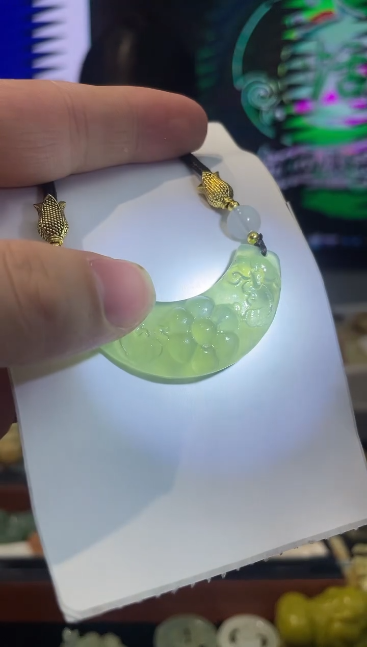 【闪购商品】岫玉吊坠未镶嵌多样性发货*拍一发一