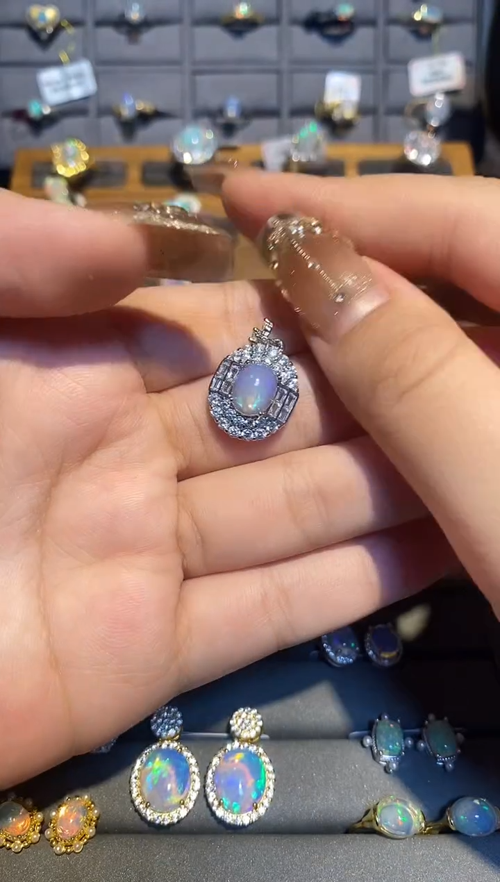 【闪购商品】欧泊吊坠合金吊坠