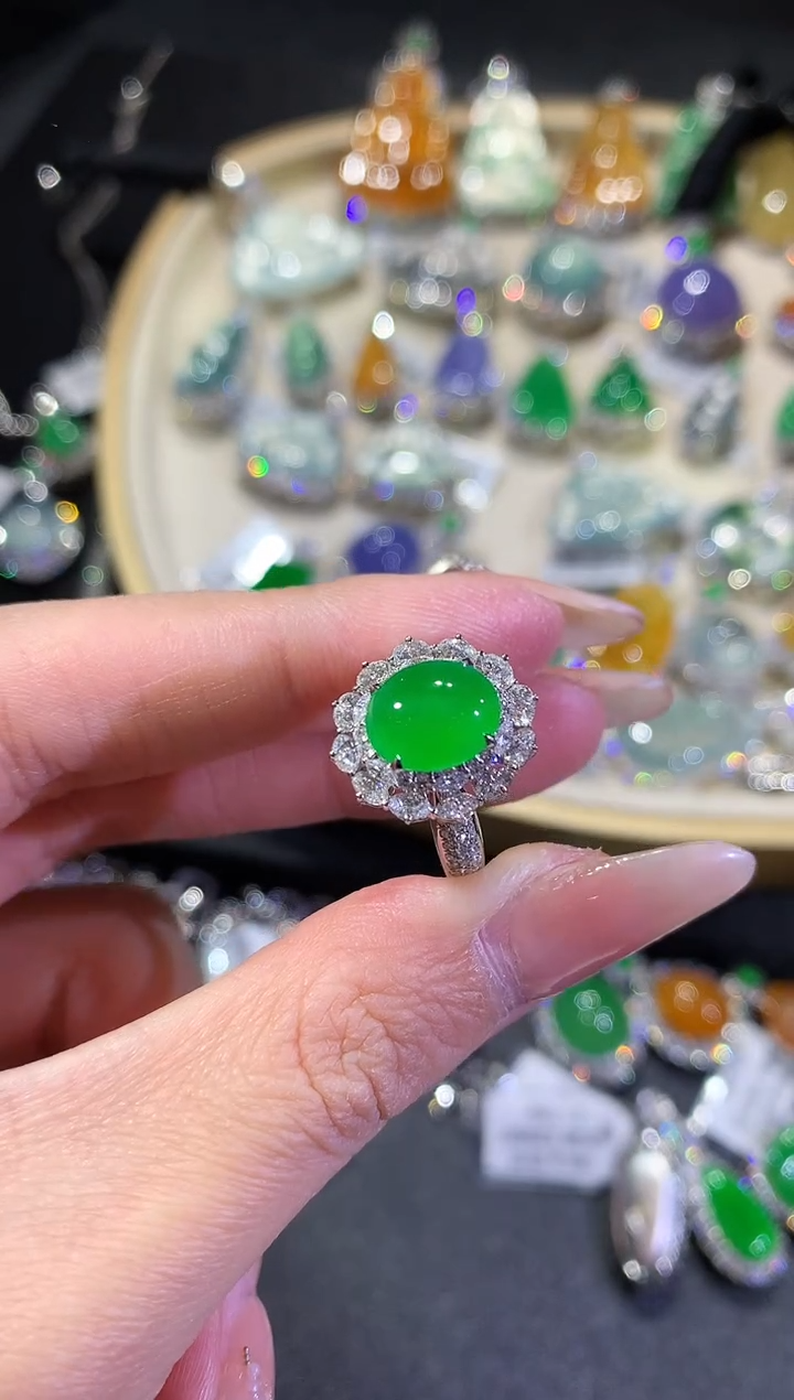 【闪购商品】翡翠戒指18K金镶嵌119-戒指