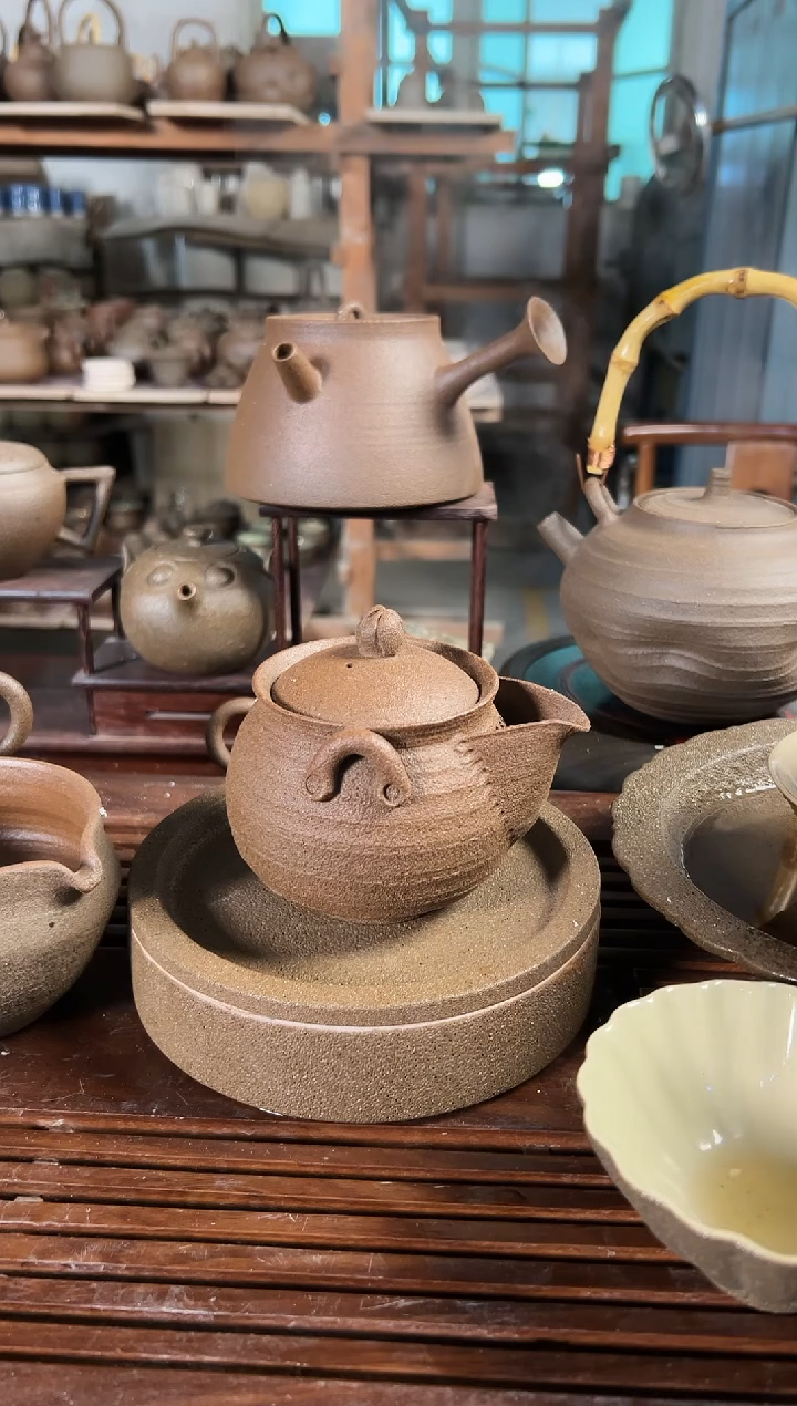 【闪购商品】冰碛岩陶制手工壶