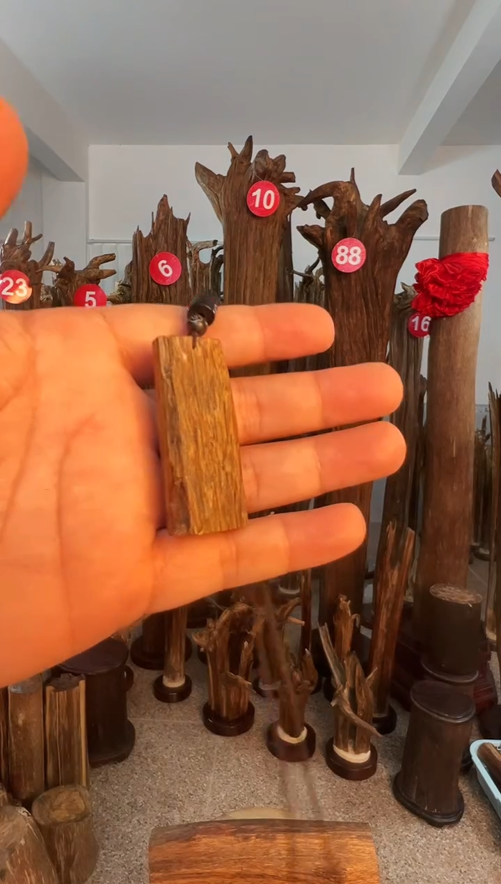 沉香碎屑沉香沉香原料6