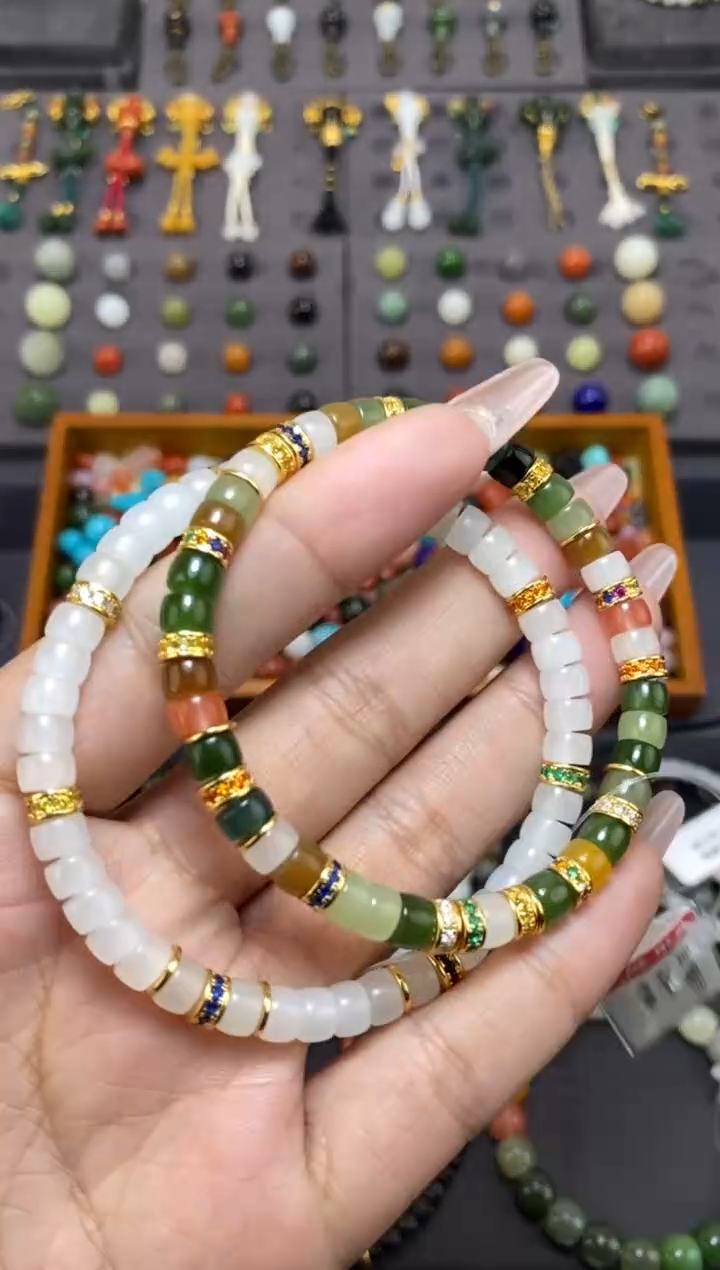 未镶嵌和田玉挂件多巴胺+白玉两条