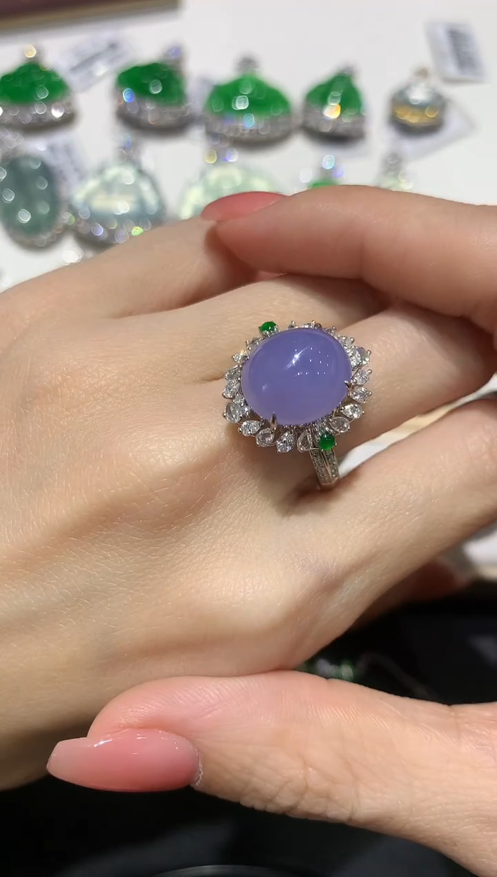 【闪购商品】翡翠吊坠(不含链)18K金镶嵌团购2