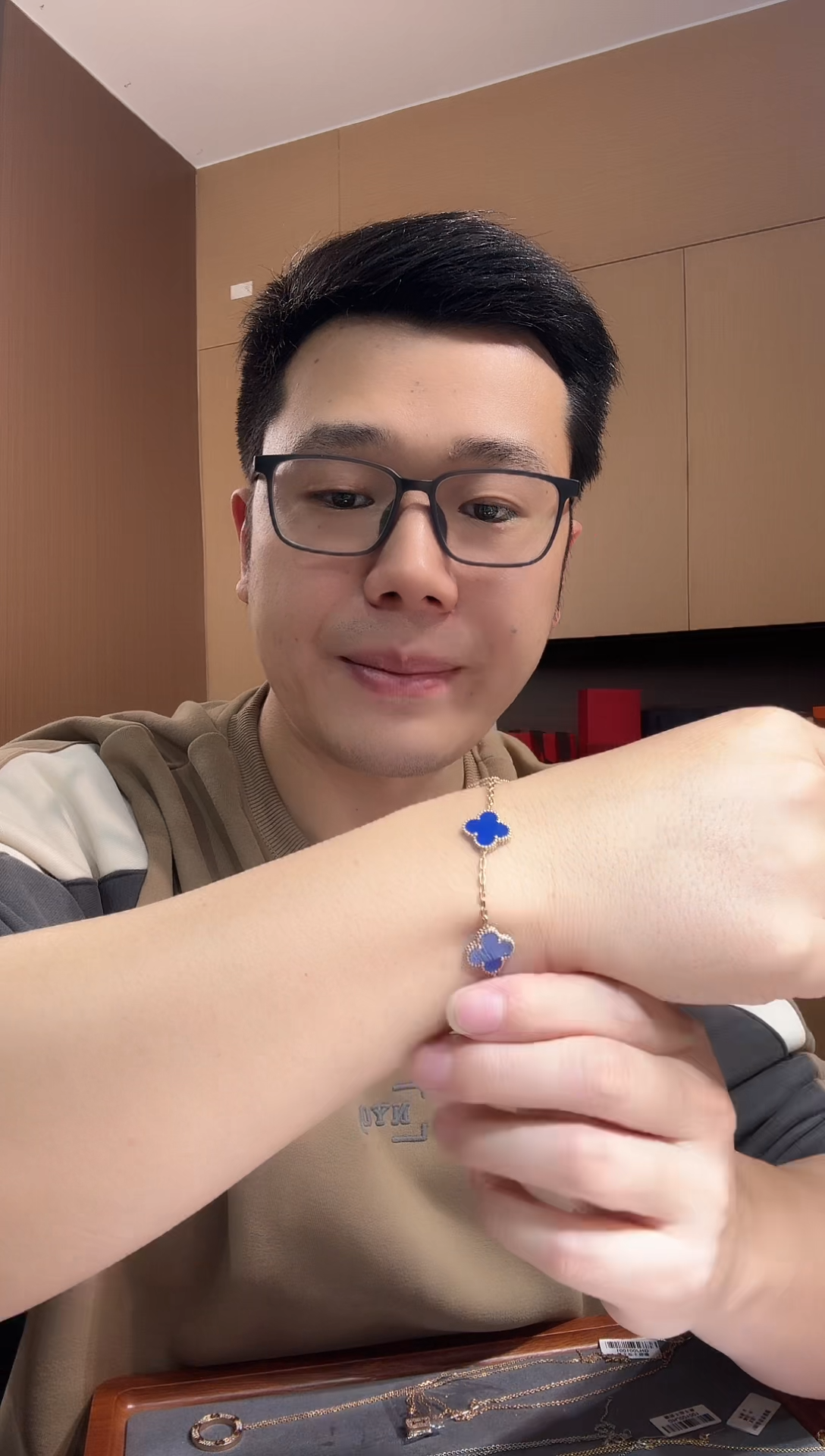 【闪购商品】玛瑙/玉髓手链18K金镶嵌蓝色k黄，五花手链GHJ