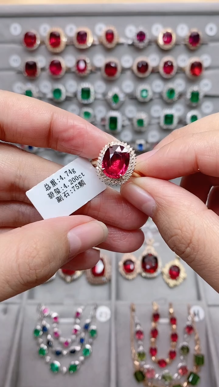 【闪购商品】红色碧玺18K金戒指18K金镶嵌.