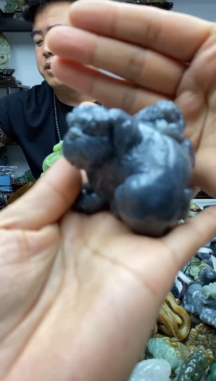 和田玉未镶嵌把件1