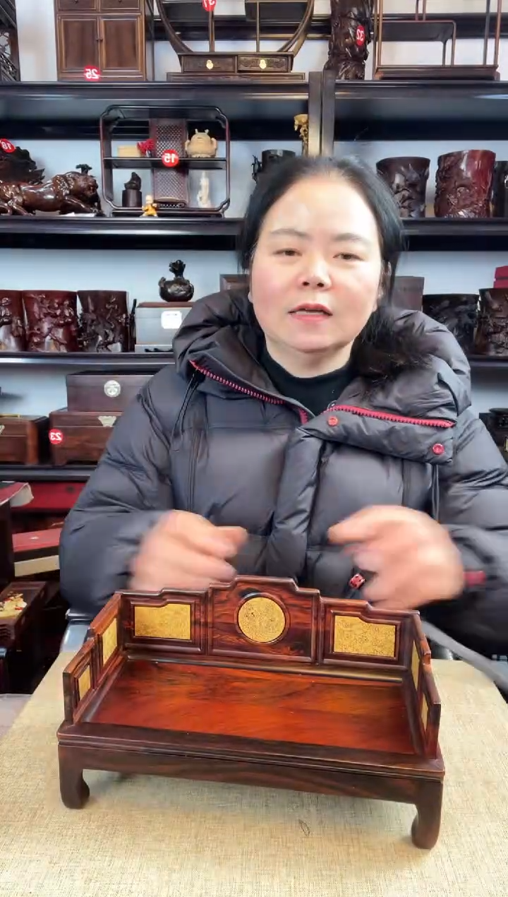 木老李红木工艺品332瑕疵