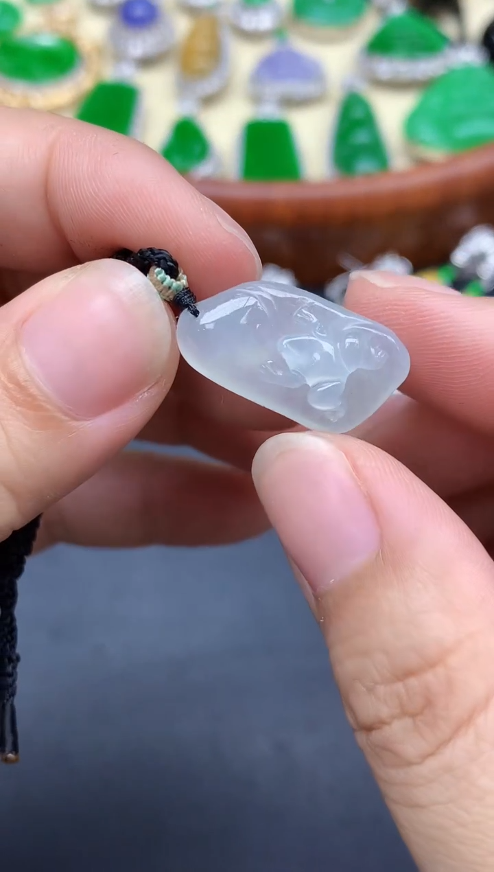 颈饰未镶嵌翡翠25-中国好珍宝