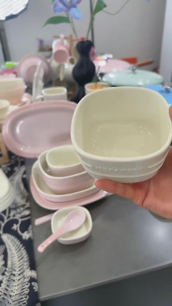 【闪购商品】瓷4英寸方形小碗-奶油白