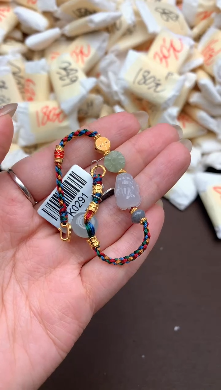 【闪购商品】翡翠挂件未镶嵌  一     