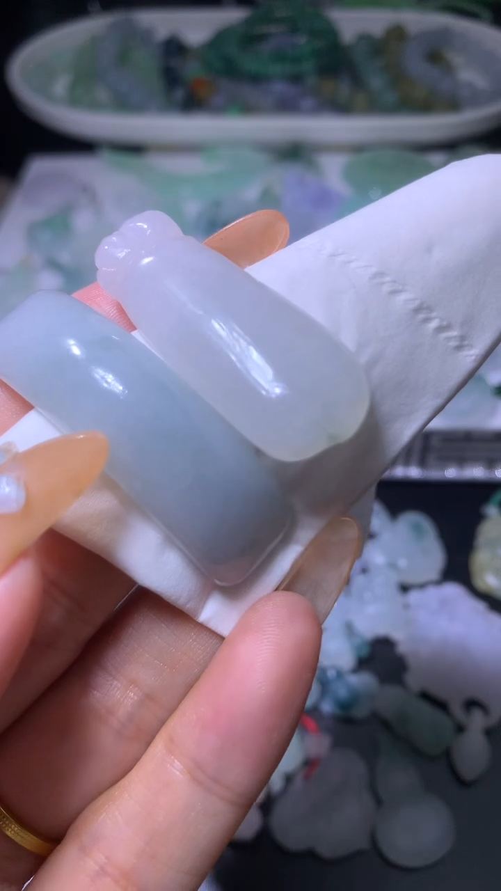 【闪购商品】翡翠未镶嵌颈饰MXX004397