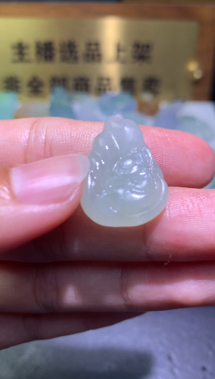 定制翡翠未镶嵌毛货