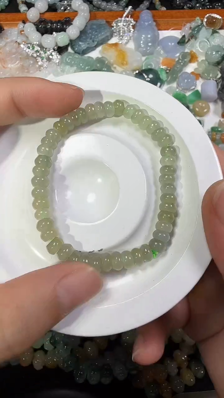 【闪购商品】翡翠颈饰未镶嵌【闪购商品】 天然翡翠