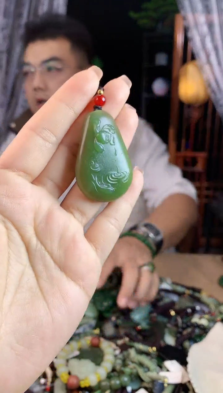 【闪购商品】和田玉挂件未镶嵌多样性发货拍一发一