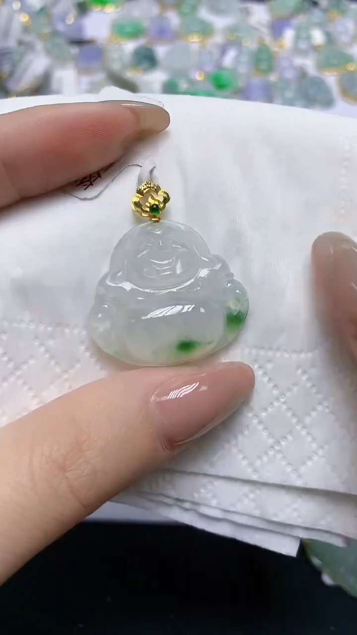 翡翠18K金镶嵌颈饰天然缅甸A货翡翠