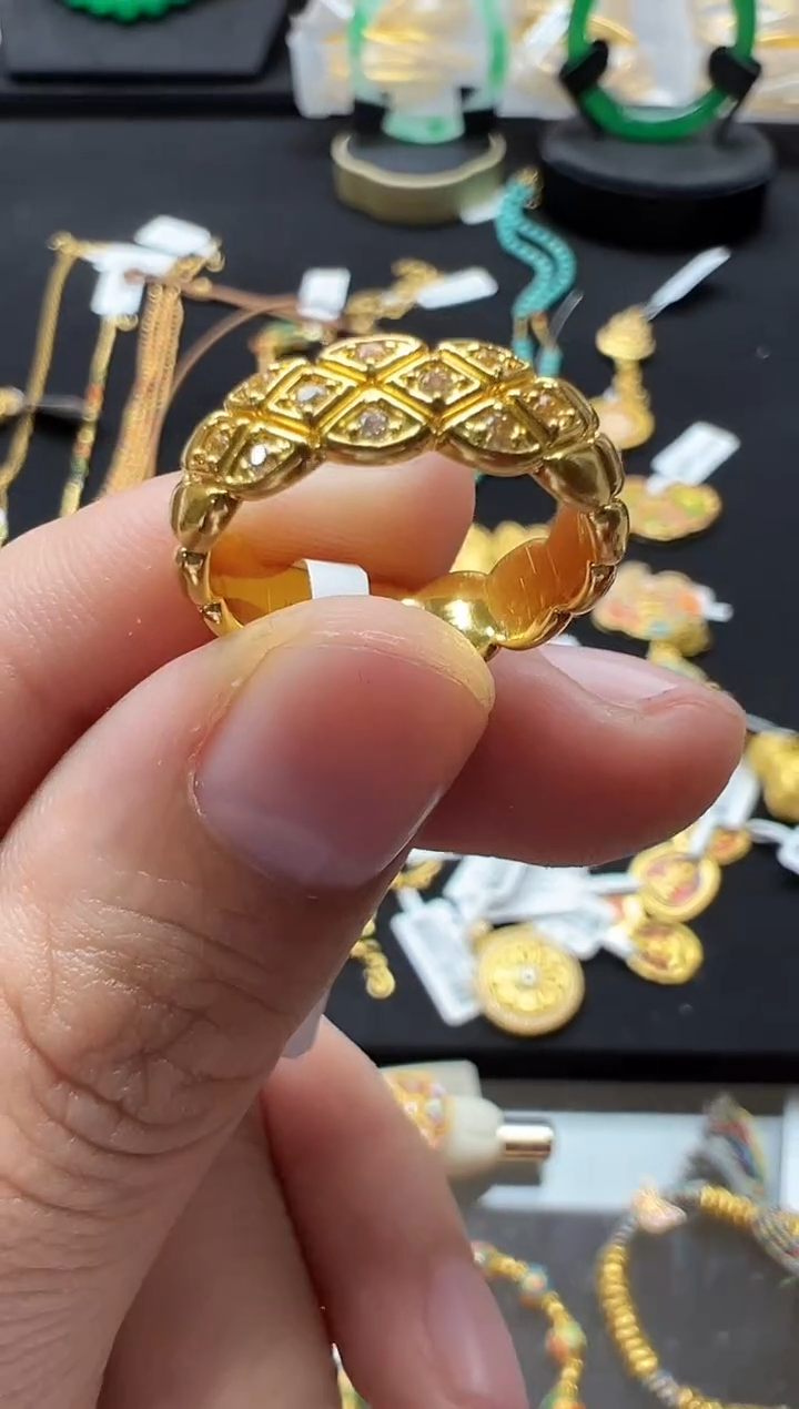 【闪购商品】定制足金戒指/指环多样性发货拍一发一