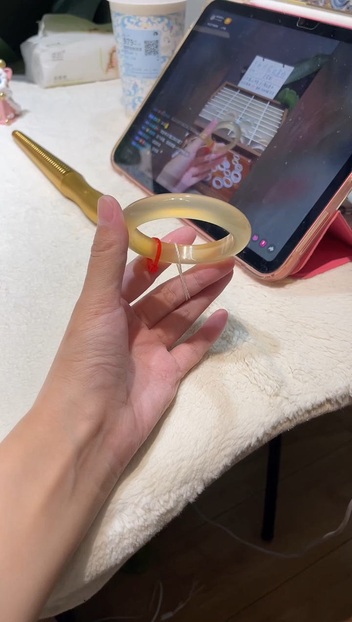 手镯玛瑙/玉髓未镶嵌51.6鉴赏期48小时
