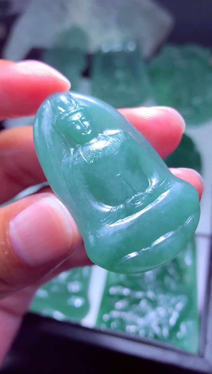 未镶嵌定制翡翠雨*天然翡翠A货吊坠 官方基地发货