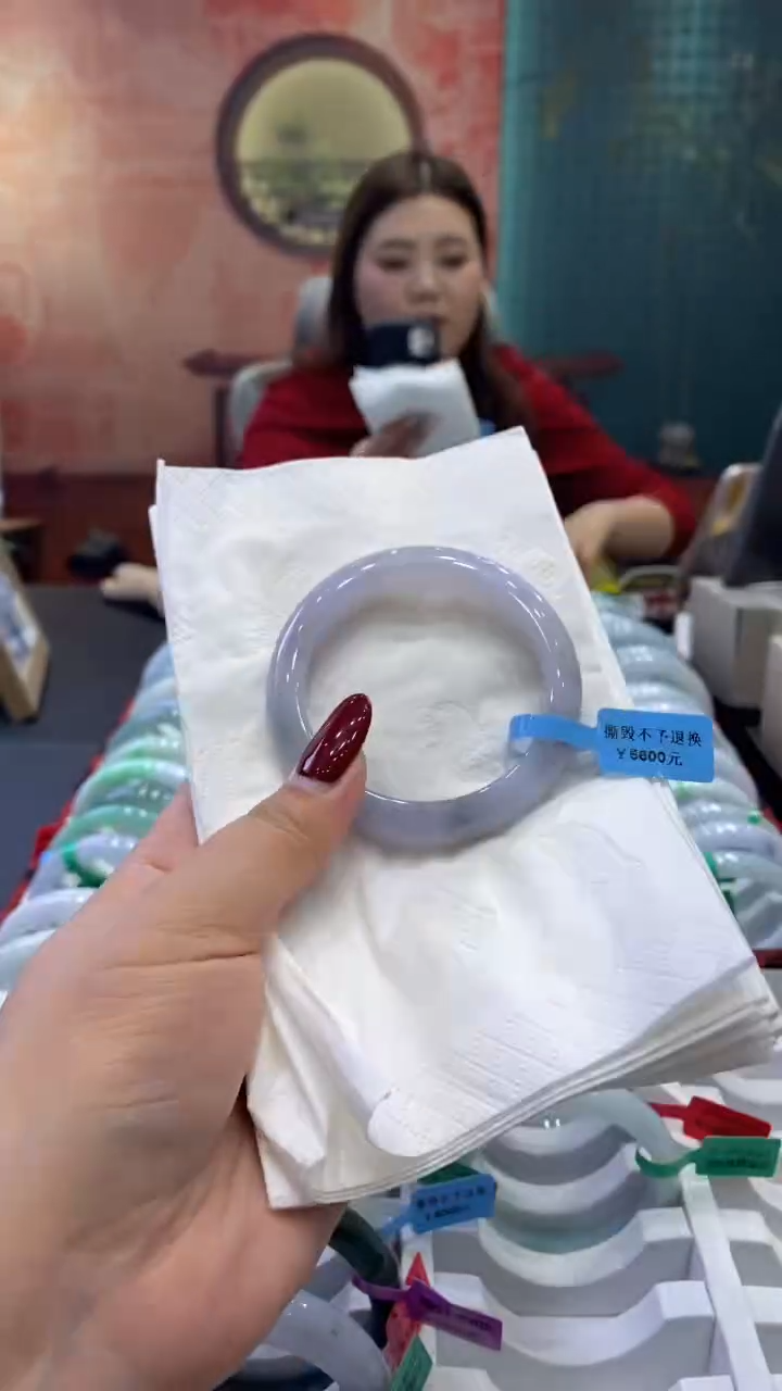 【闪购商品】翡翠手镯未镶嵌多人0017585