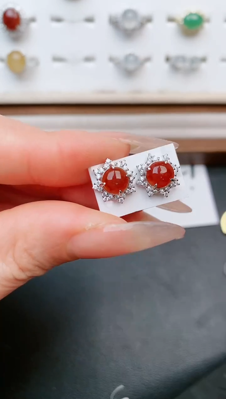 【闪购商品】翡翠戒指银S925镶嵌....