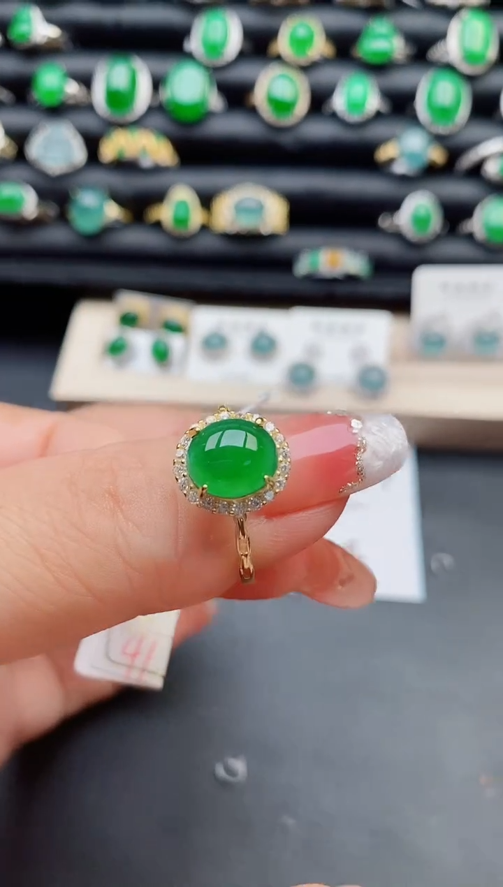【闪购商品】翡翠戒指银S925镶嵌8000