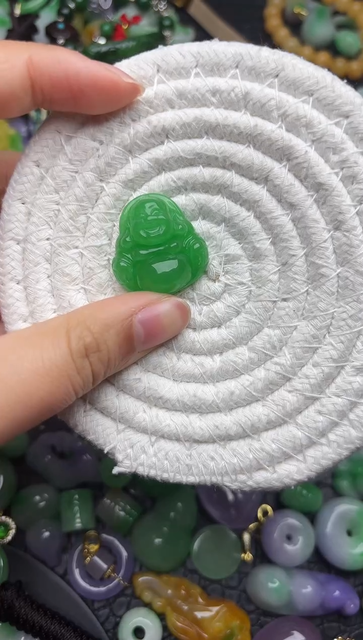 颈饰未镶嵌翡翠缅甸翡翠吊坠