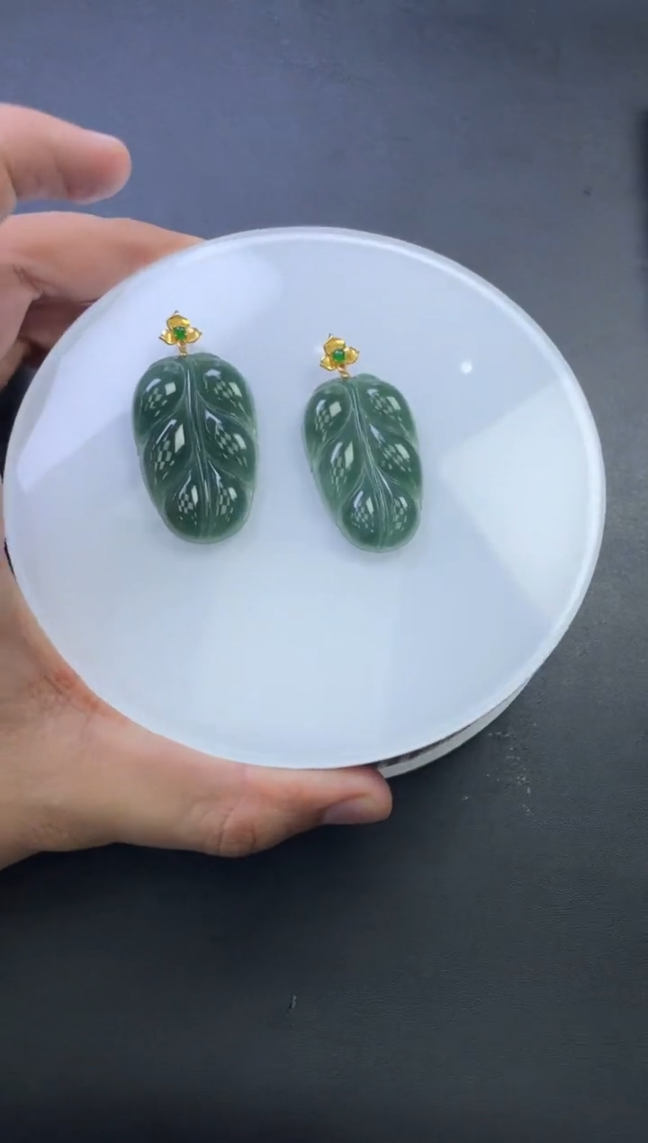 【闪购商品】翡翠挂件18K金镶嵌多样性发一件H9