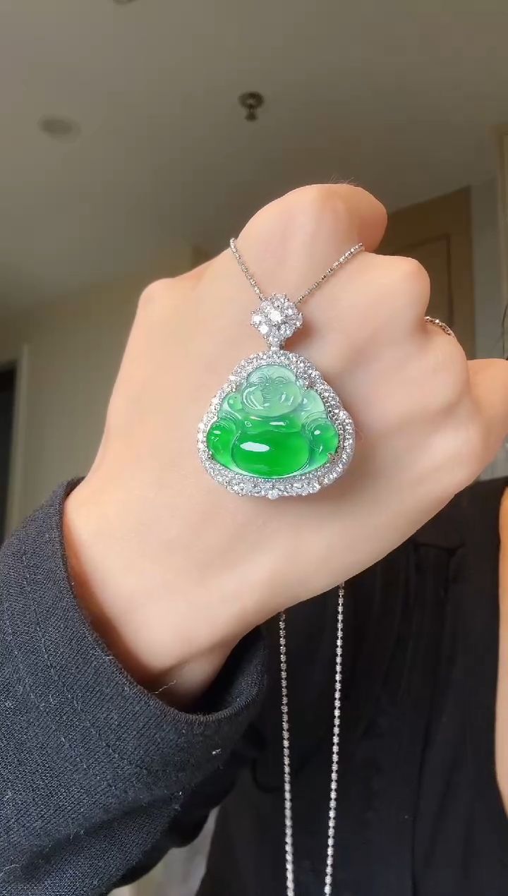 【闪购商品】翡翠吊坠(不含链)银S925镶嵌天然翡翠吊坠