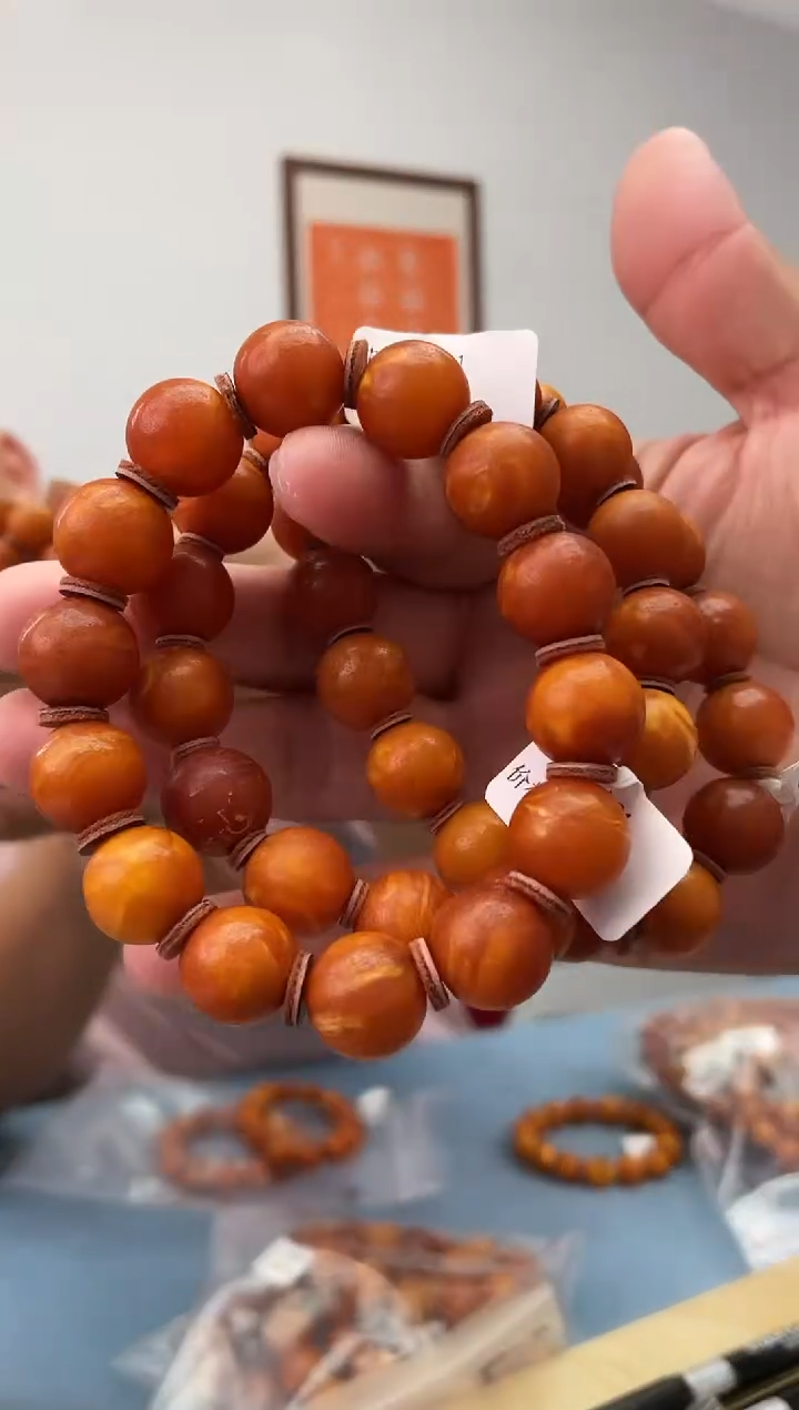 未镶嵌蜜蜡珠宝奇石假一罚十，花蜡多样性发一件