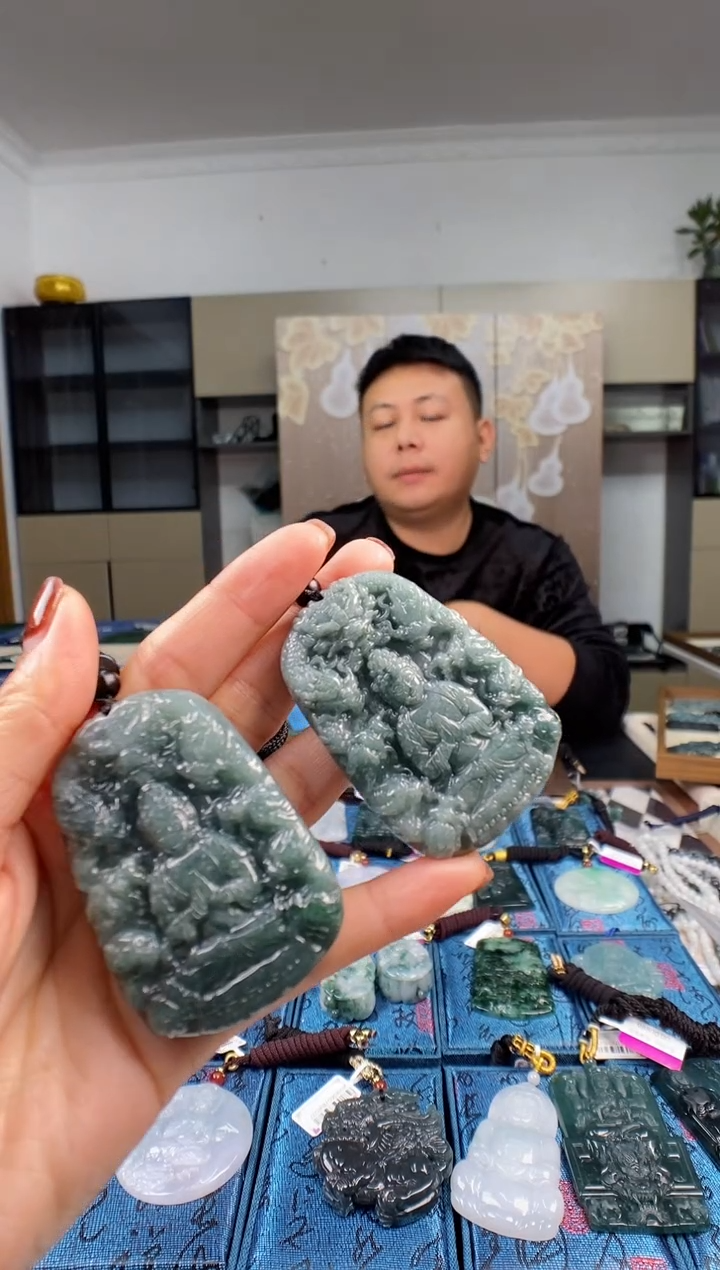 颈饰未镶嵌翡翠多样性发其一