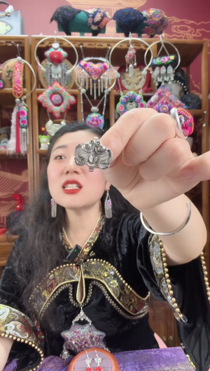 刺绣小*爱手编绳11
