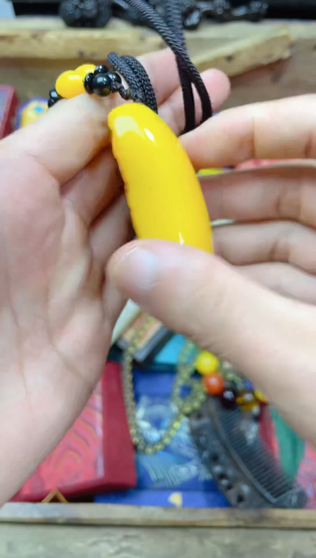 未镶嵌蜜蜡手链点击链接下单即可