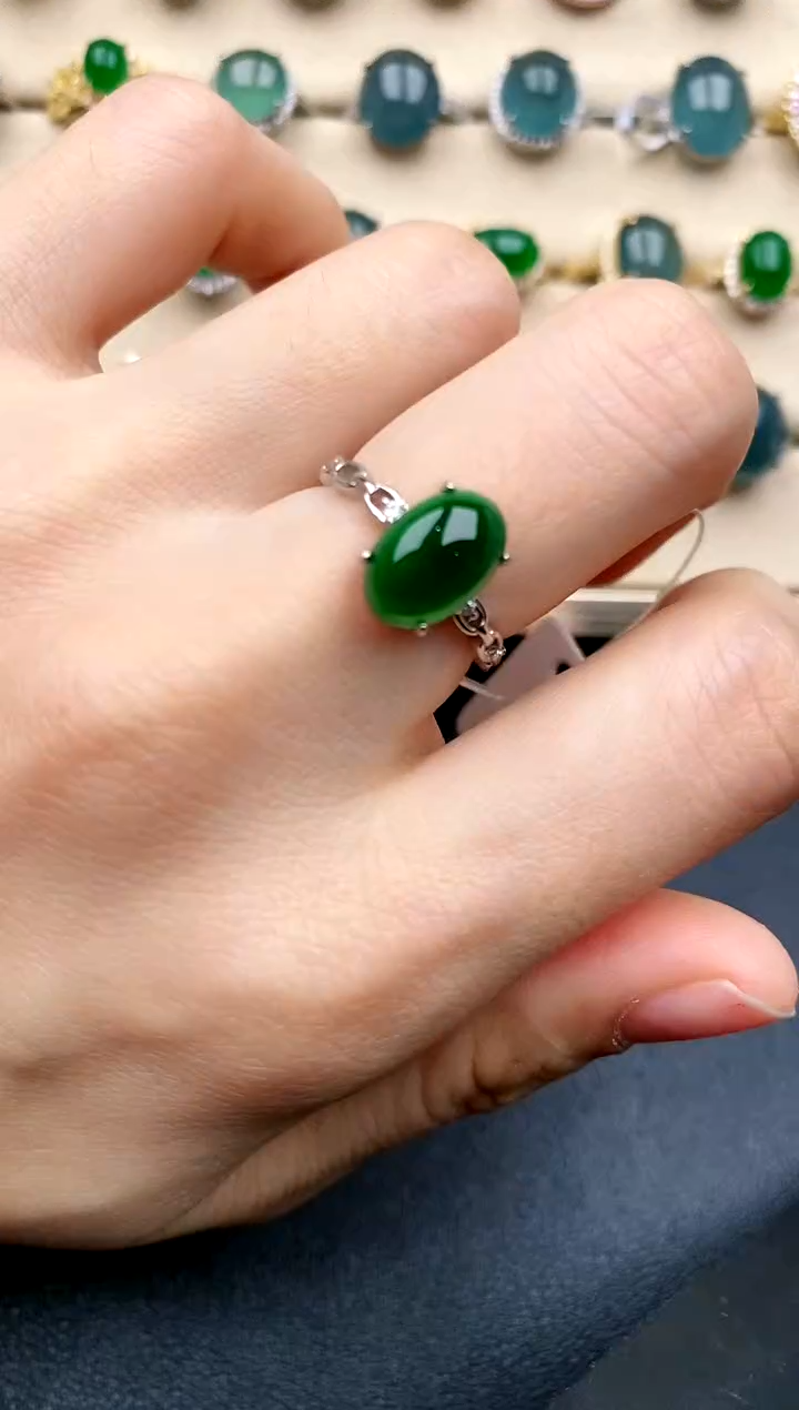 【闪购商品】翡翠戒指银S925镶嵌.....